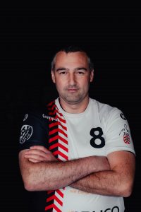8 Stefan Langlotz