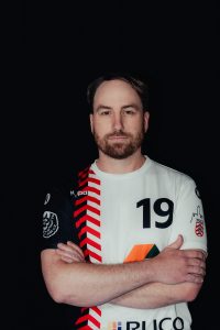 19 Patrick Holthaus